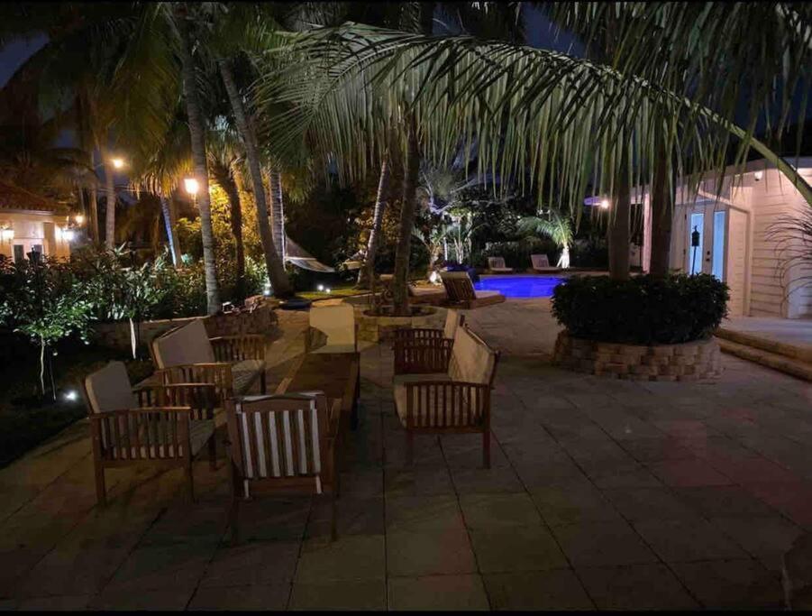 Swaying Palm Beach House Fort Lauderdale Exterior foto